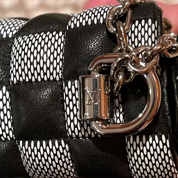 Louis Vuitton Calfskin Damier Twist BB Shouldr Bag - Picture 9 of 16